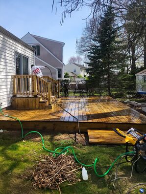 Deck Staining in Tenafly, NJ (2)